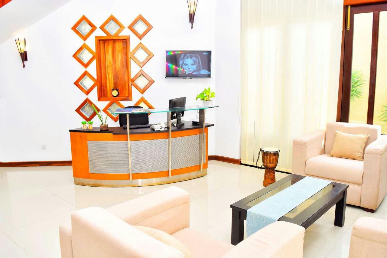 So What Boutique Hotel Негомбо Екстериор снимка