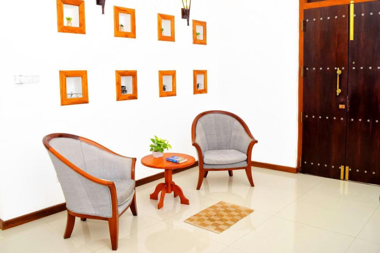 So What Boutique Hotel Негомбо Екстериор снимка