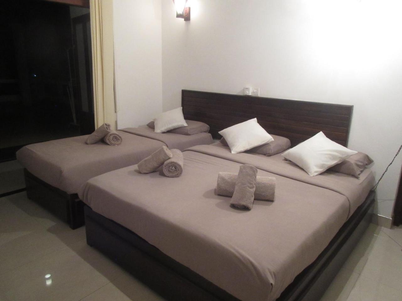 So What Boutique Hotel Негомбо Екстериор снимка