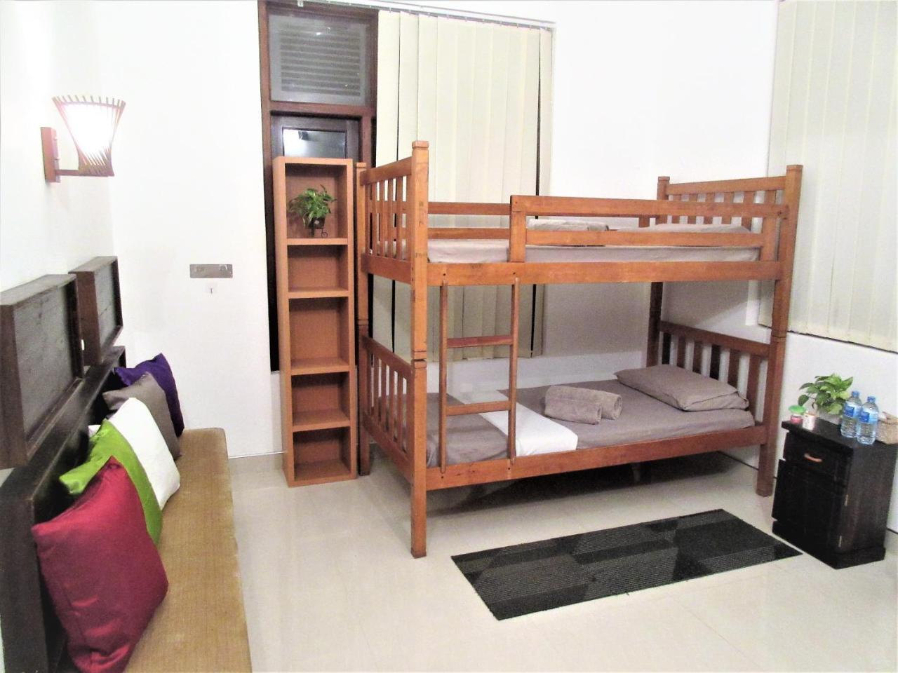 So What Boutique Hotel Негомбо Екстериор снимка