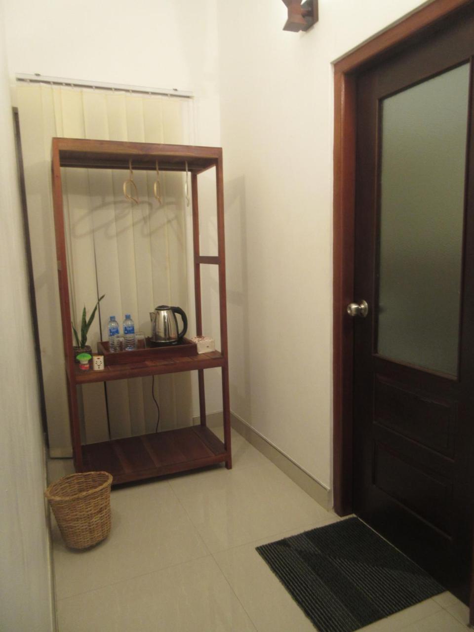 So What Boutique Hotel Негомбо Екстериор снимка